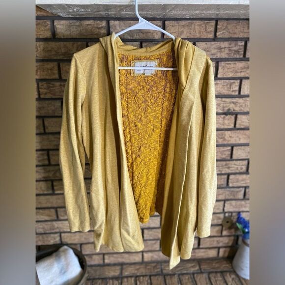 Evys tree yellow cardigan‎ - Picture 1 of 6